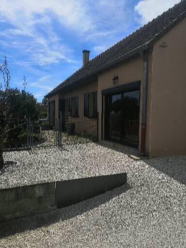 Maison 6 pièces 119 m² · à Saint-Émiland · 119 m² · 179 900 €