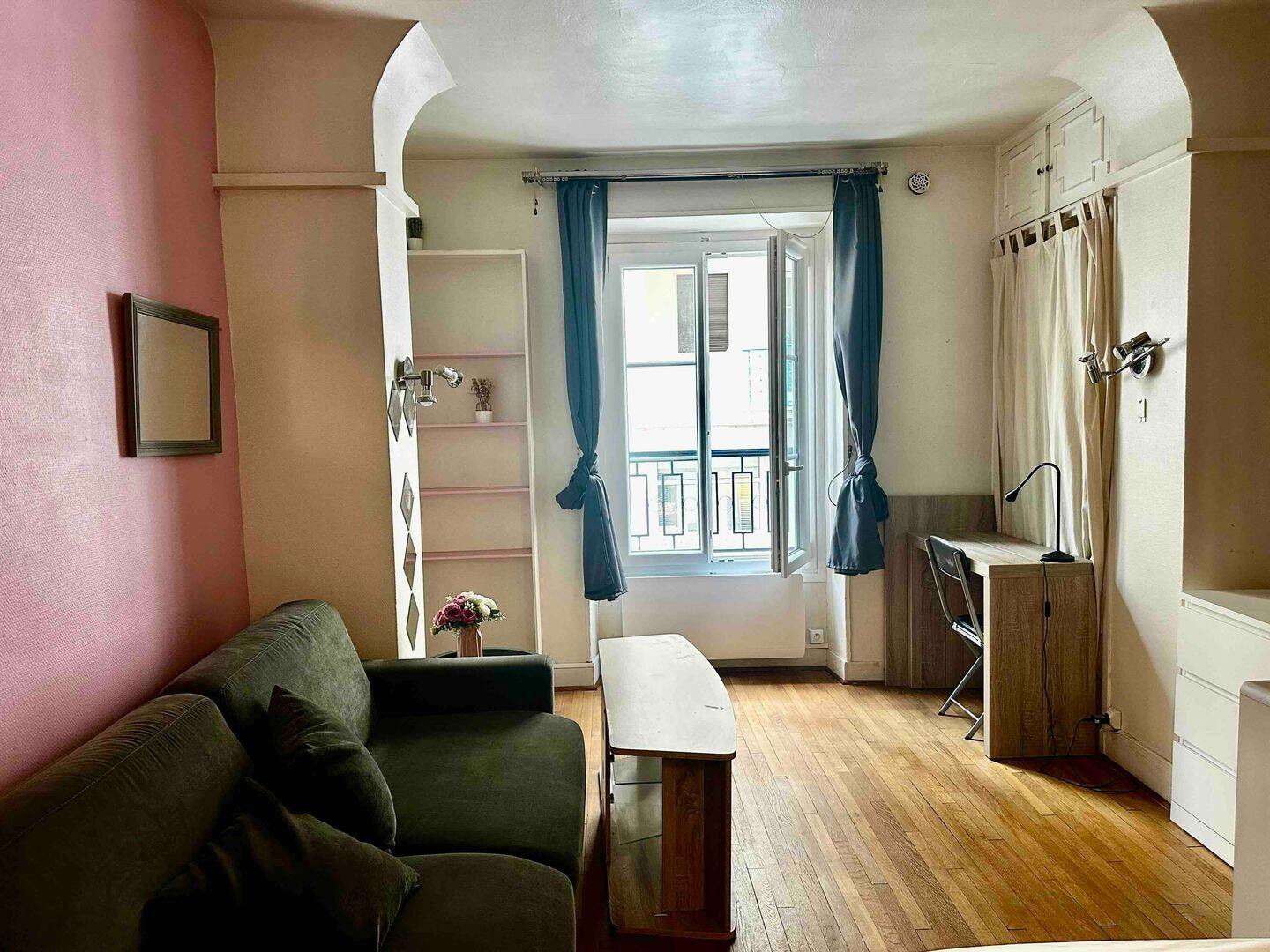 Appartement 1 pièce 25 m² · à Paris 8ème Arrondissement · 25 m² · 1 100 €