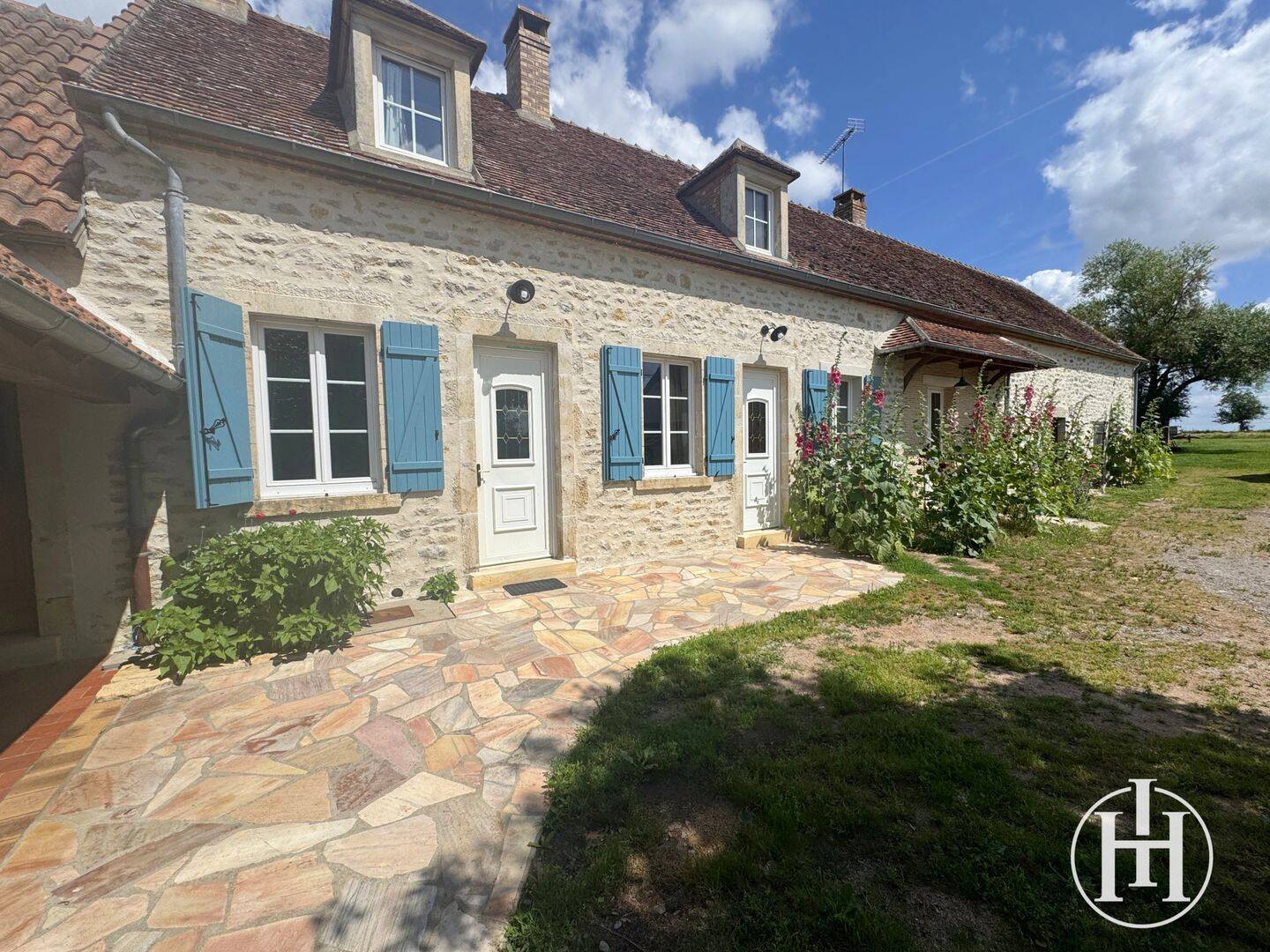 Maison 4 pièces 117 m² · à Saint-Bonnet-Tronçais · 117 m² · 266 000 €