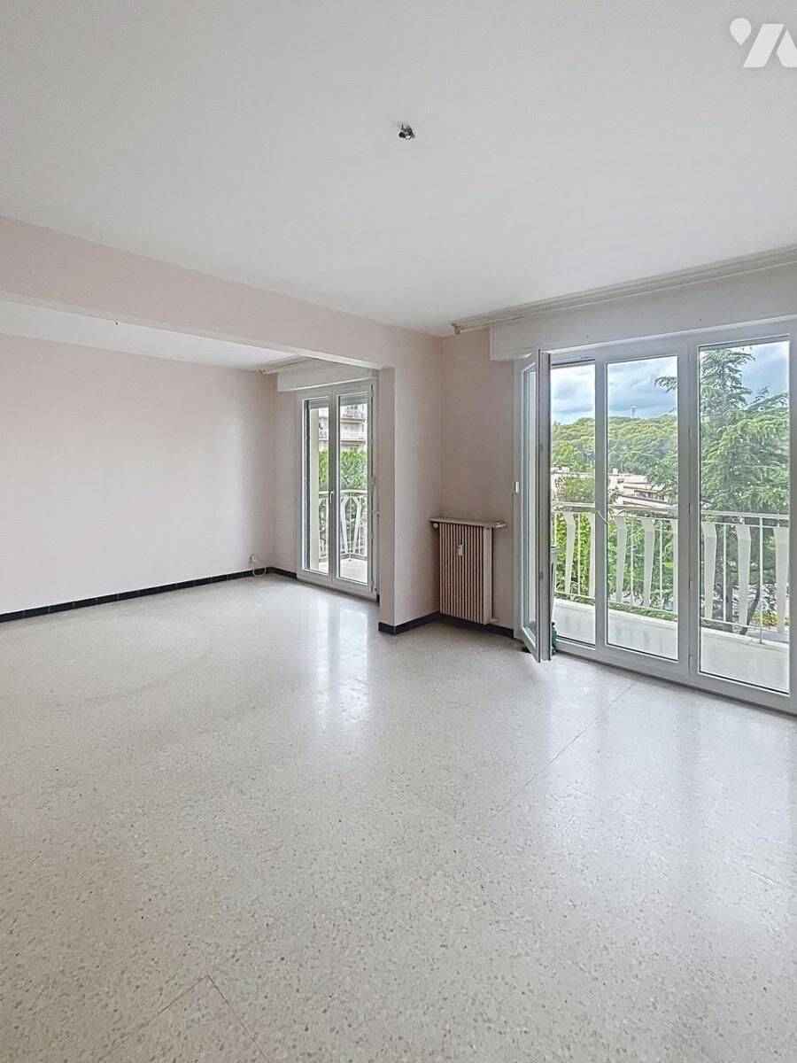 Appartement 3 pièces 75 m² · à Le Cannet · 75 m² · 241 500 €
