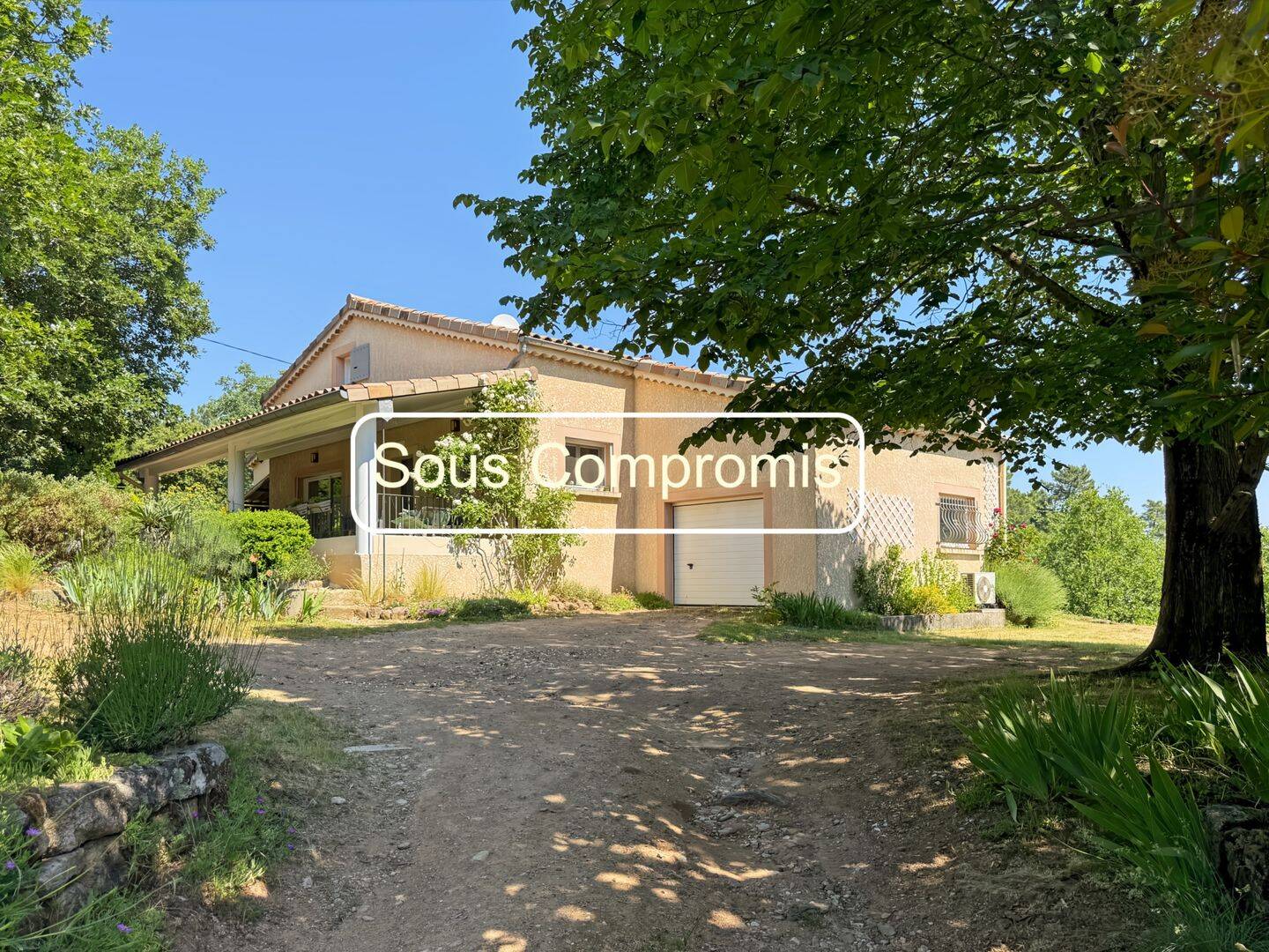 Maison 5 pièces 138 m² · à Ailhon · 138 m² · 360 000 €