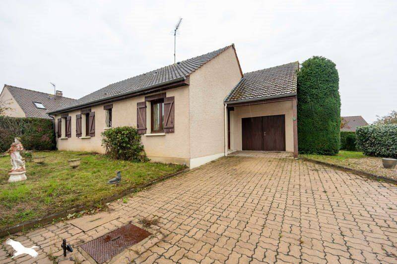 Maison 6 pièces 100 m² · à Bourges · 100 m² · 144 900 €