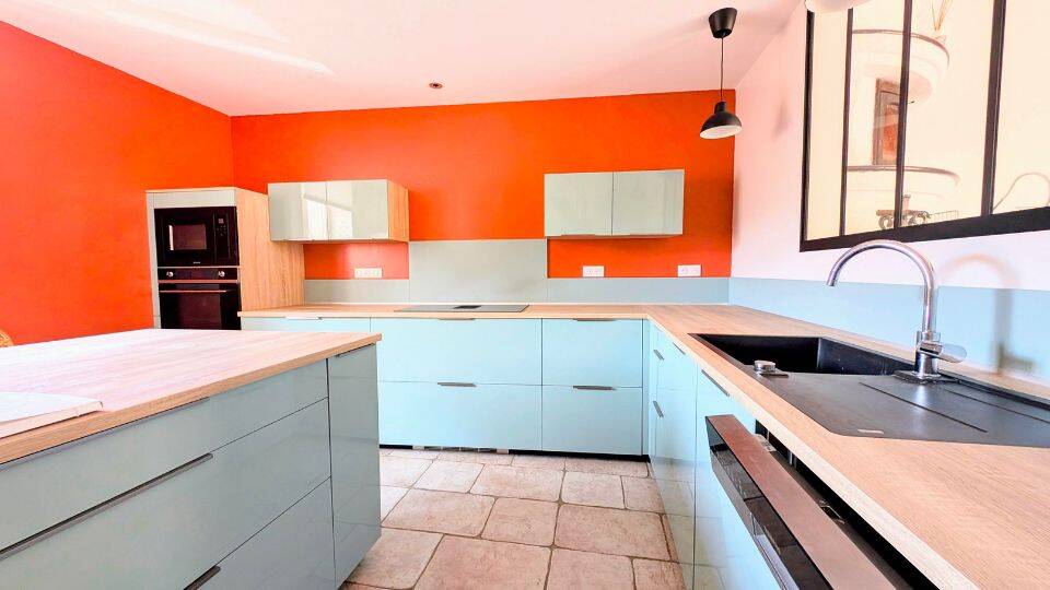 Maison 6 pièces 151 m² · à Pernand-Vergelesses · 151 m² · 395 000 €