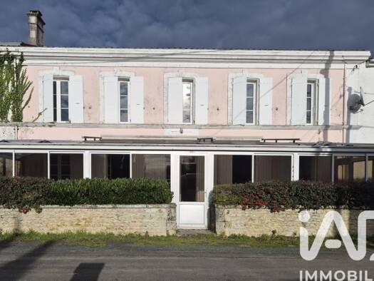 Maison à vendre 139 000 € 6 pièces 4 chambres 211 m² 350 m² de terrain Chambon 17290