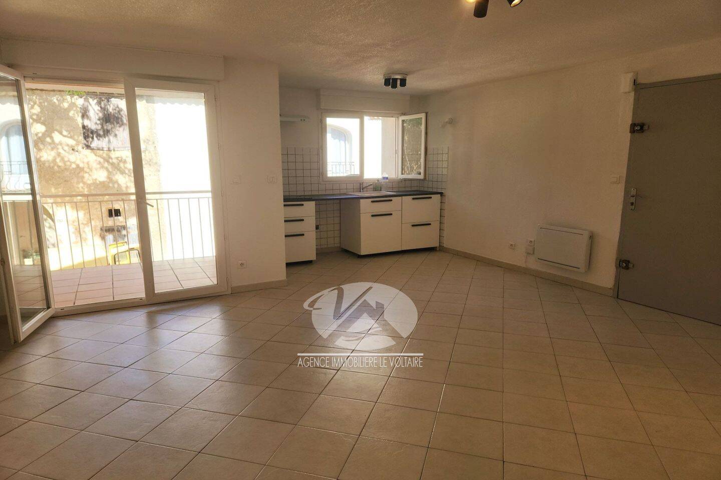 Appartement 4 pièces 84 m² · à Sérignan · 84 m² · 830 €
