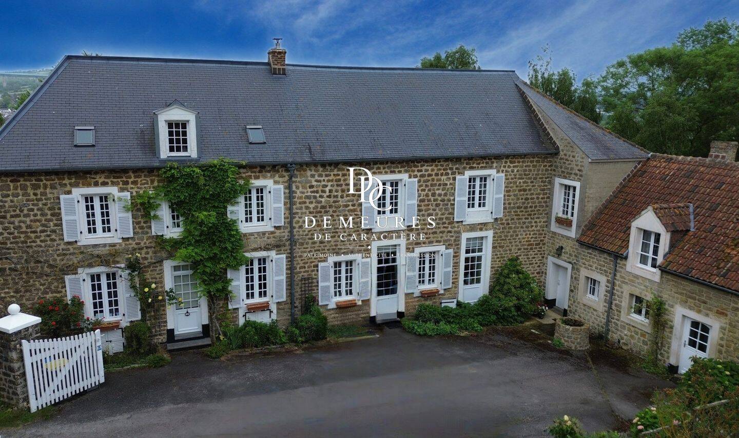 Maison 5 pièces 280 m² · à Boulogne-sur-Mer · 280 m² · 1 950 000 €