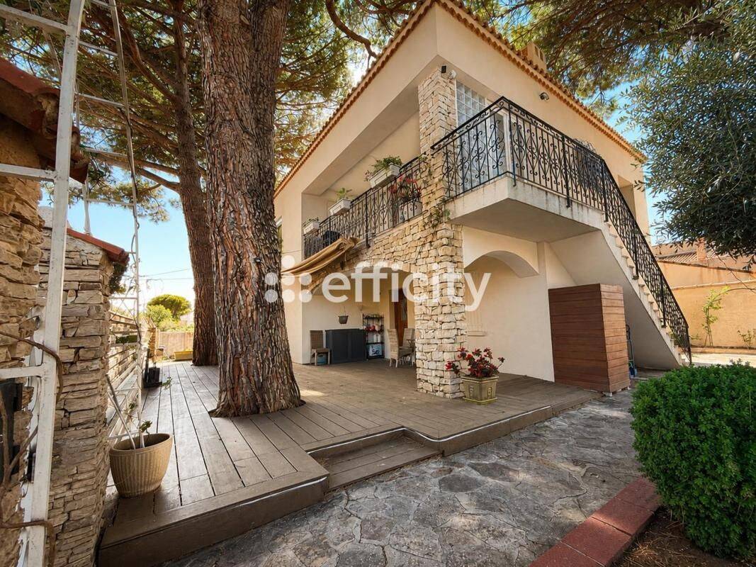 Maison 6 pièces 150 m² · à Plan-de-Cuques · 150 m² · 569 000 €
