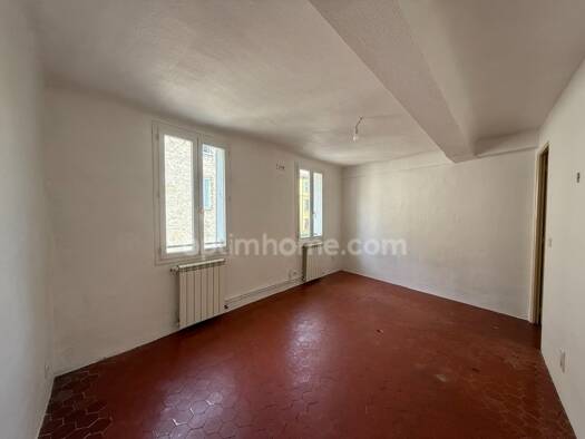 Maison à vendre 154 500 € 4 pièces 3 chambres 125 m² Entrecasteaux 83570