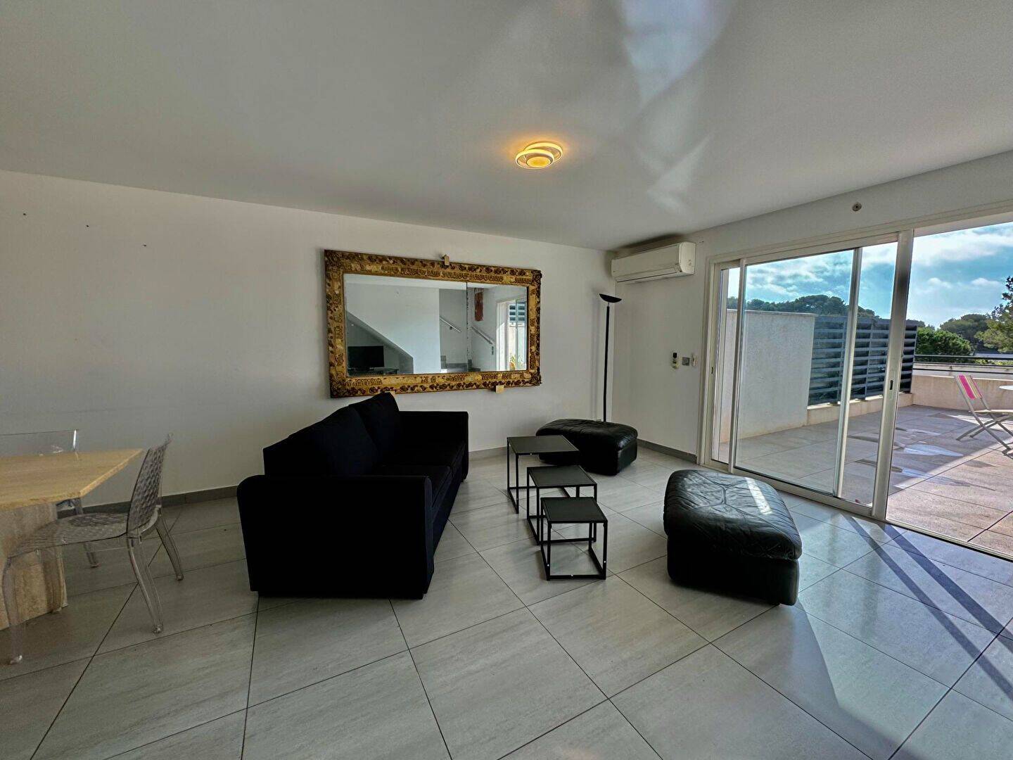 Appartement 3 pièces 94 m² · à Martigues · 93,7 m² · 1 410 €