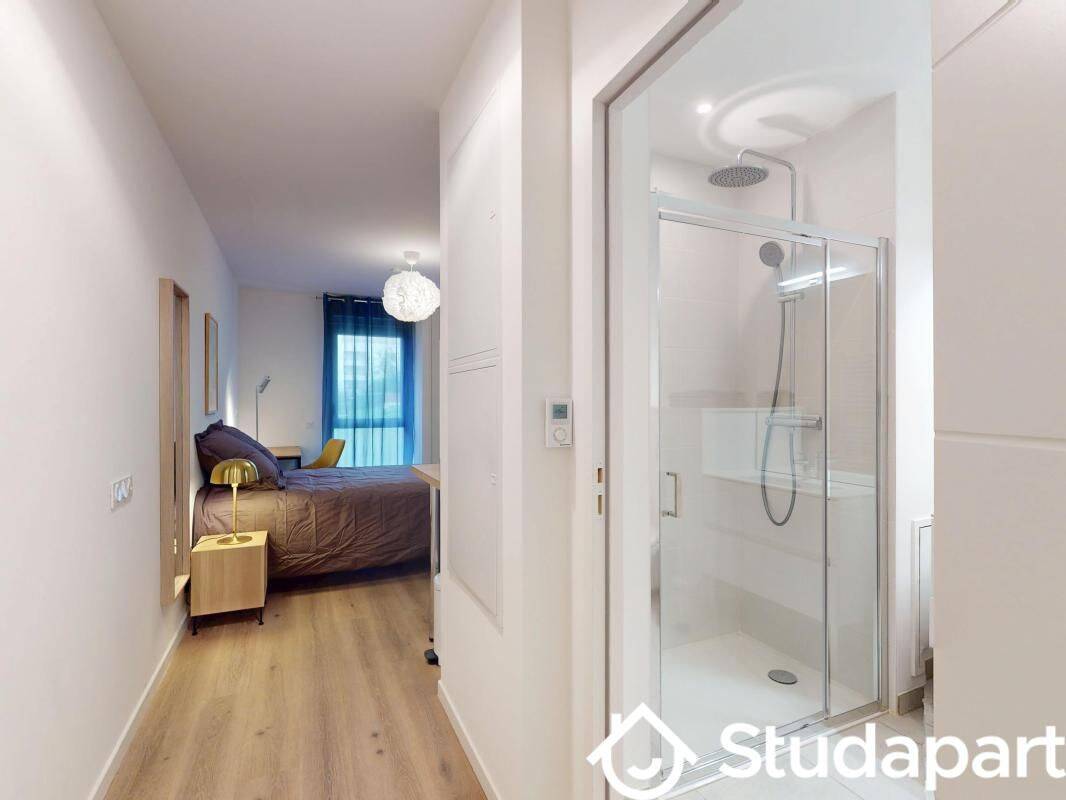 1 pièce 17 m² · à Avrillé · 17 m² · 615 €