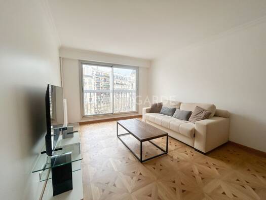 Appartement à louer - Première occupation 2 300 € 2 pièces 1 chambre 57,3 m² Étage 5/8 Emeriau-Zola Paris 15ème arrondissement 75015