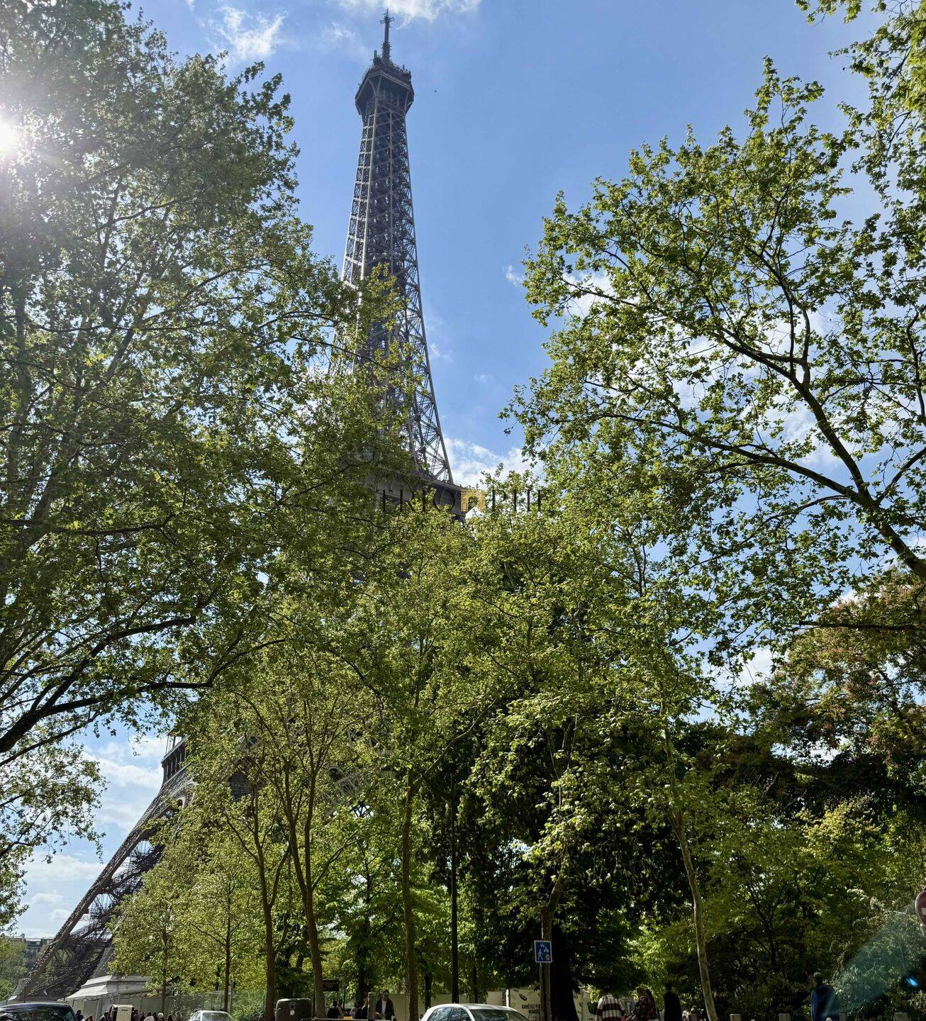 Appartement 8 pièces 355 m² · à Paris 7ème Arrondissement · 355,2 m² · 12 600 €