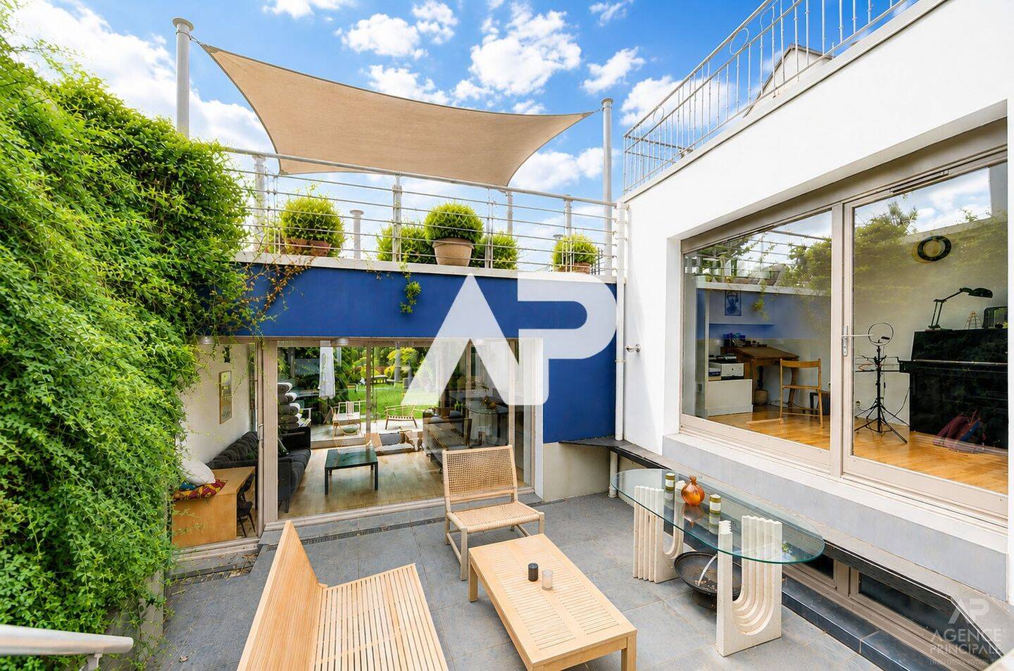 Maison 8 pièces 247 m² · à Rueil-Malmaison · 247 m² · 1 690 000 €