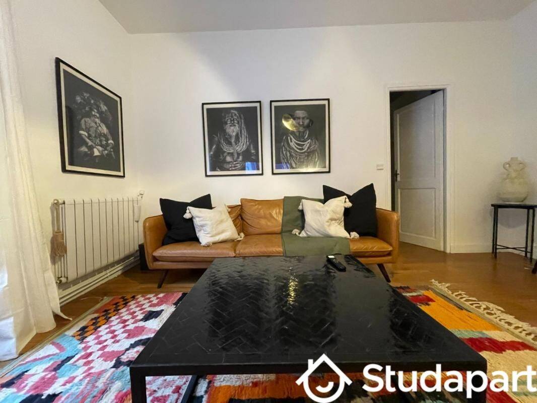 1 pièce 11 m² · à Paris 18ème Arrondissement · 11 m² · 950 €