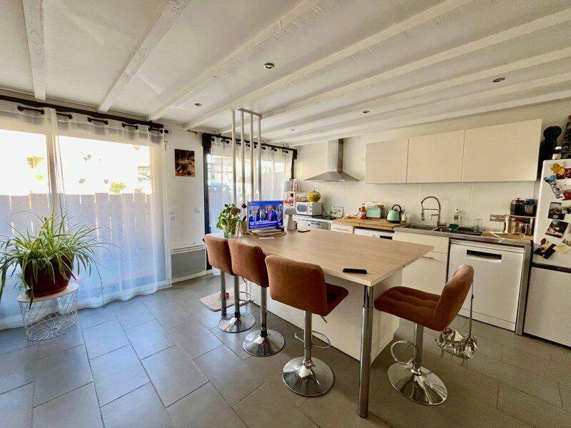 Maison 3 pièces 79 m² · à Saint-Denis-de-Pile · 79 m² · 821 €/mois