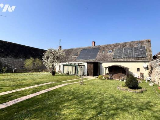 Maison à vendre 187 200 € 5 pièces 3 chambres 128 m² 2 000 m² de terrain Saint-Flovier 37600