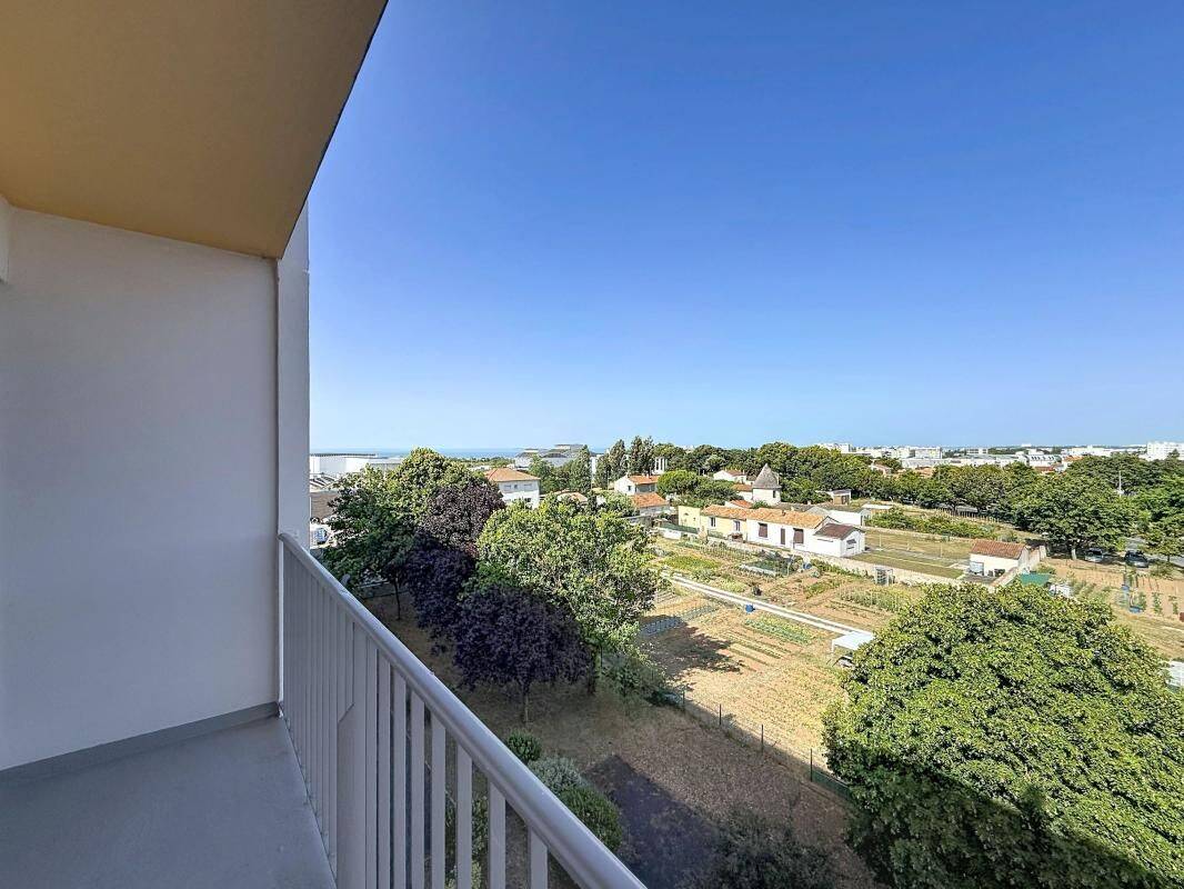 Appartement 3 pièces 63 m² · à La Rochelle · 62,6 m² · 1 014 €