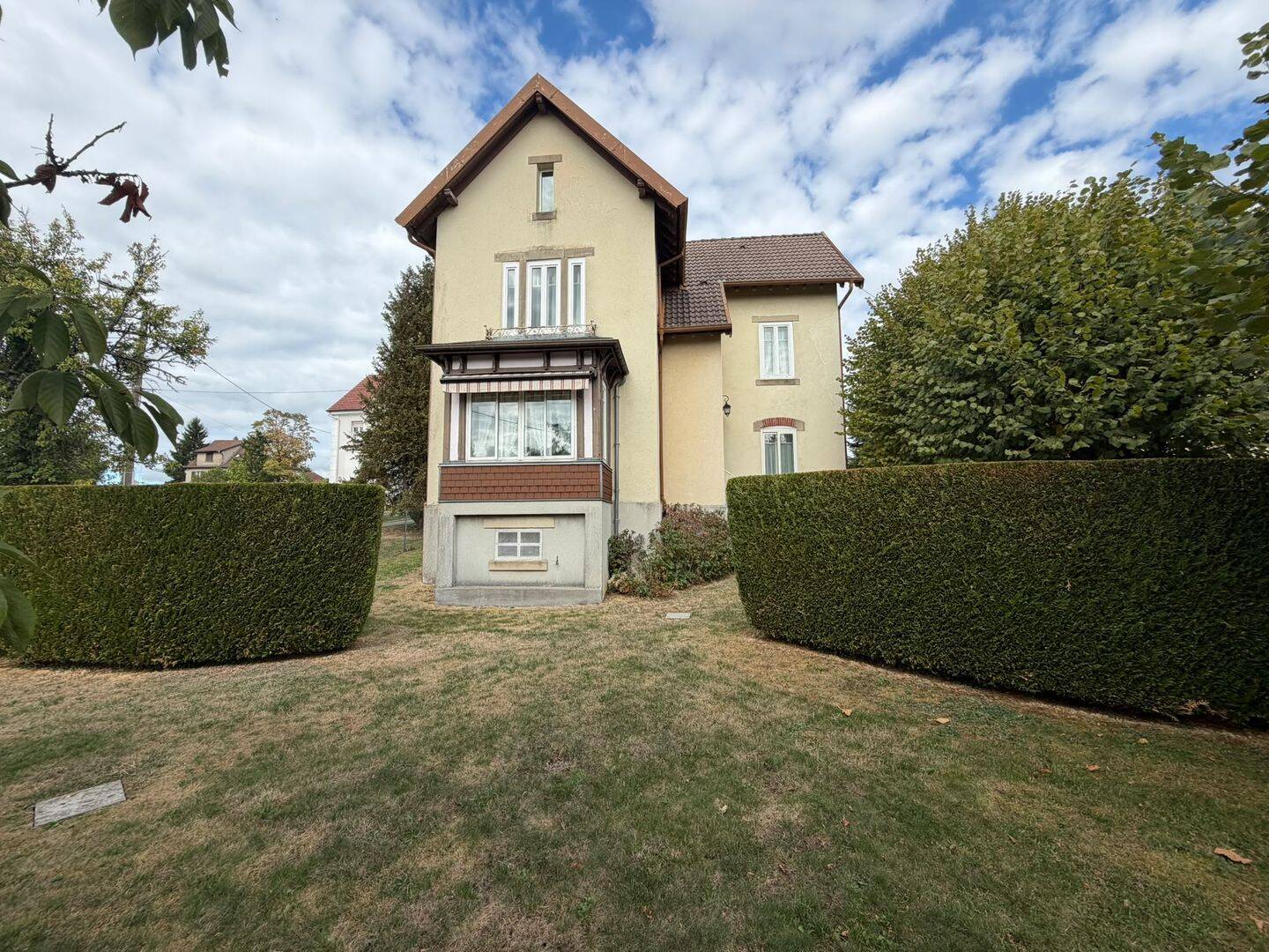 Maison 7 pièces 215 m² · à Beaucourt · 215 m² · 215 000 €