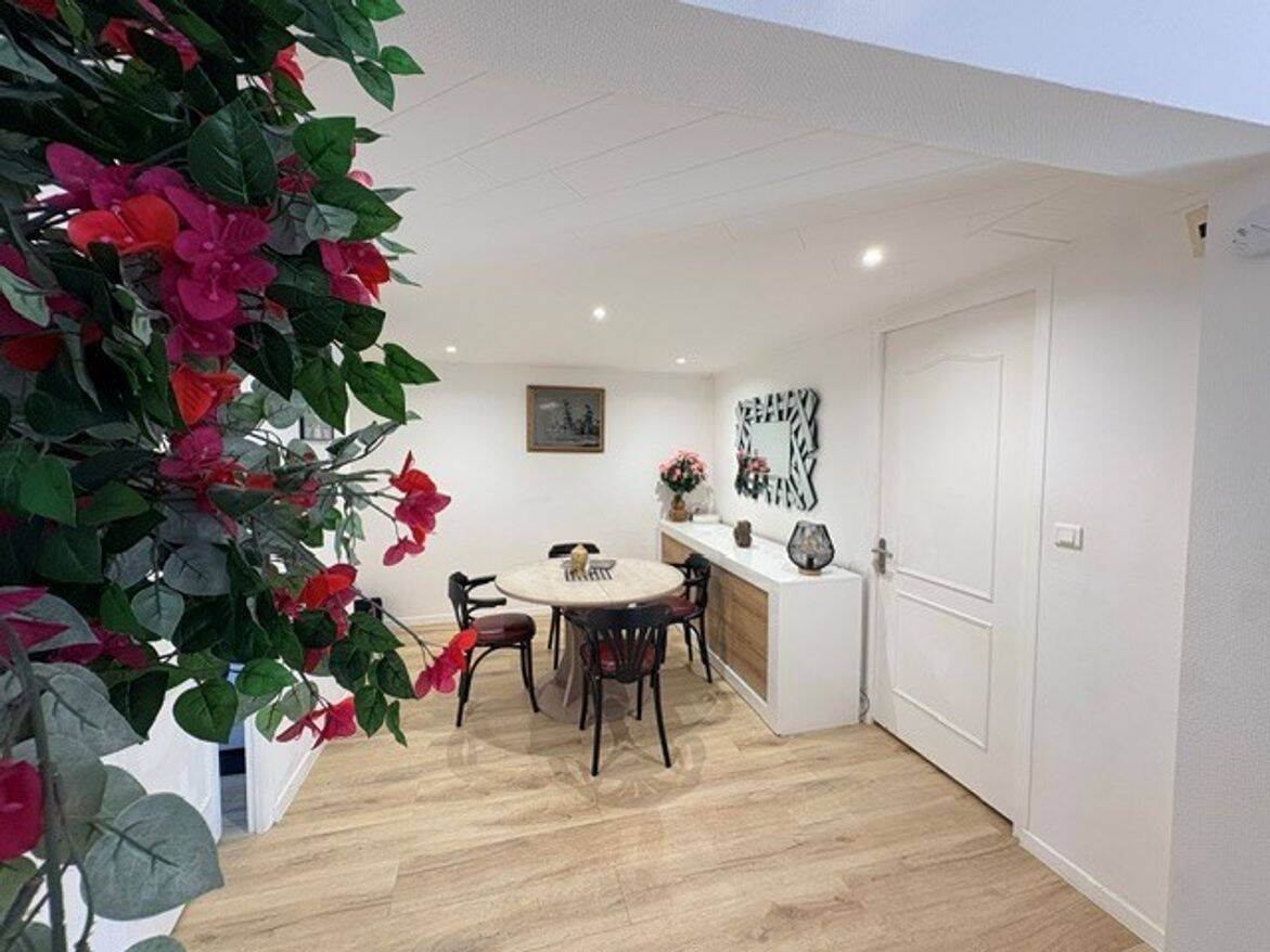 Appartement 4 pièces 96 m² · à Avanne-Aveney · 96,1 m² · 980 €/mois