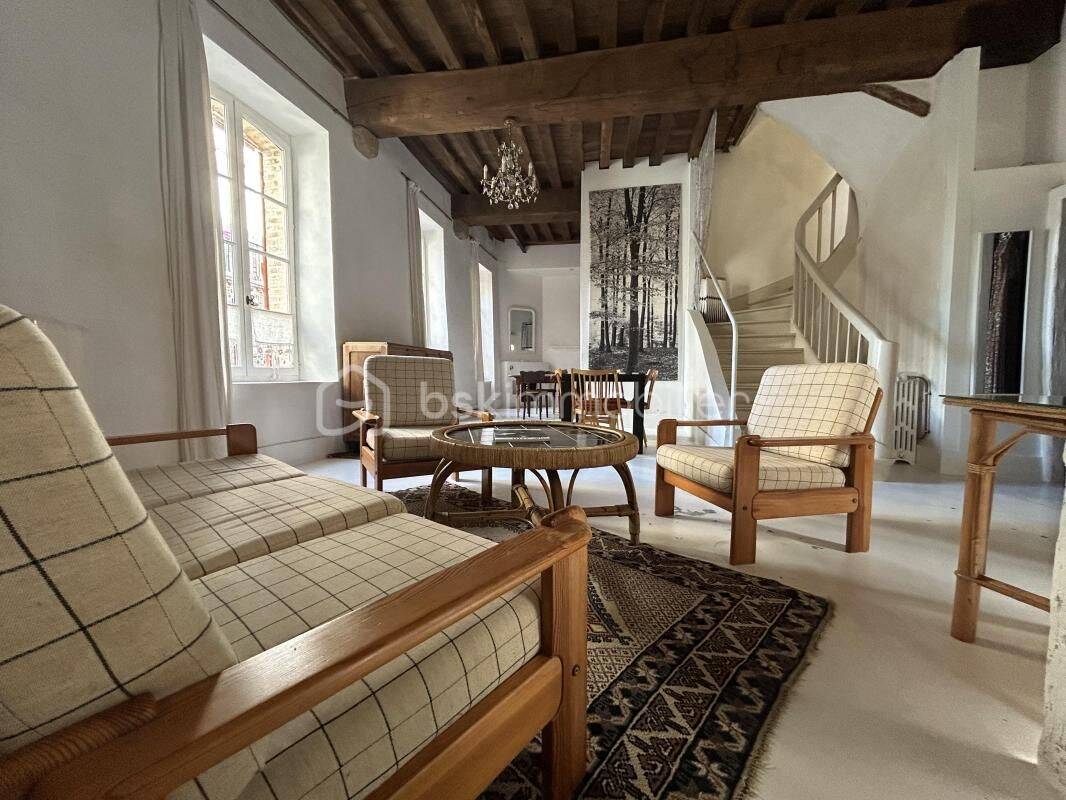 Maison 6 pièces 132 m² · à Joigny · 132 m² · 170 000 €