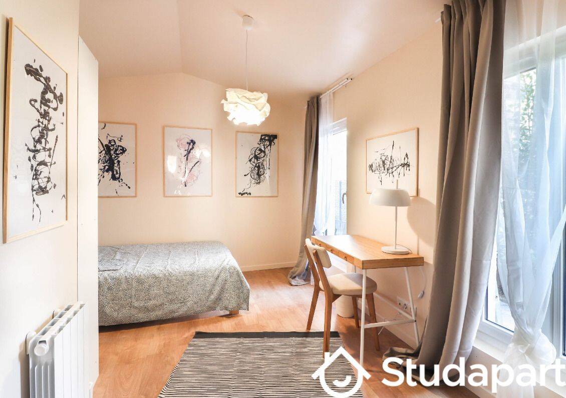 1 pièce 9 m² · à Cenon · 9 m² · 508 €