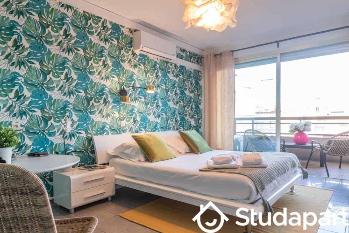 Appartement 1 pièce 25 m² · à Antibes · 25 m² · 1 110 €