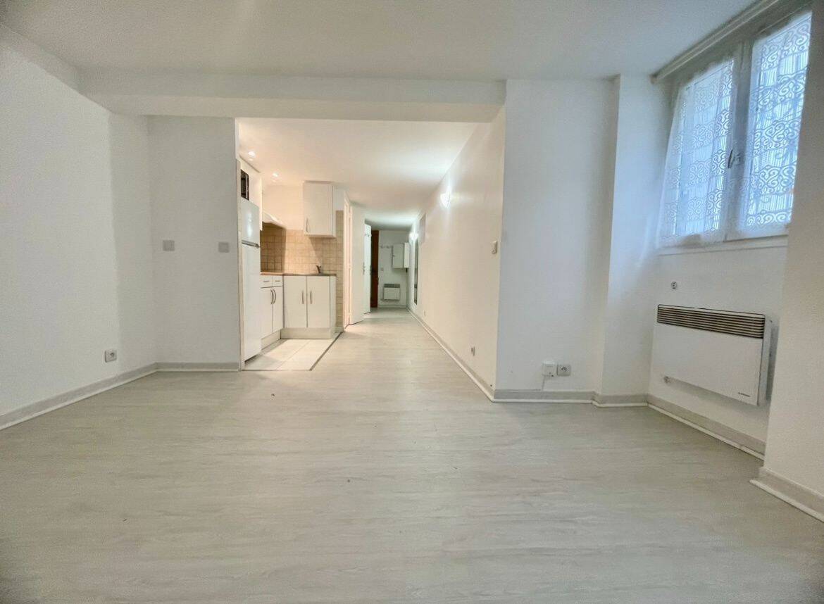 Appartement 1 pièce 28 m² · à Saint-Germain-en-Laye · 28,3 m² · 219 000 €