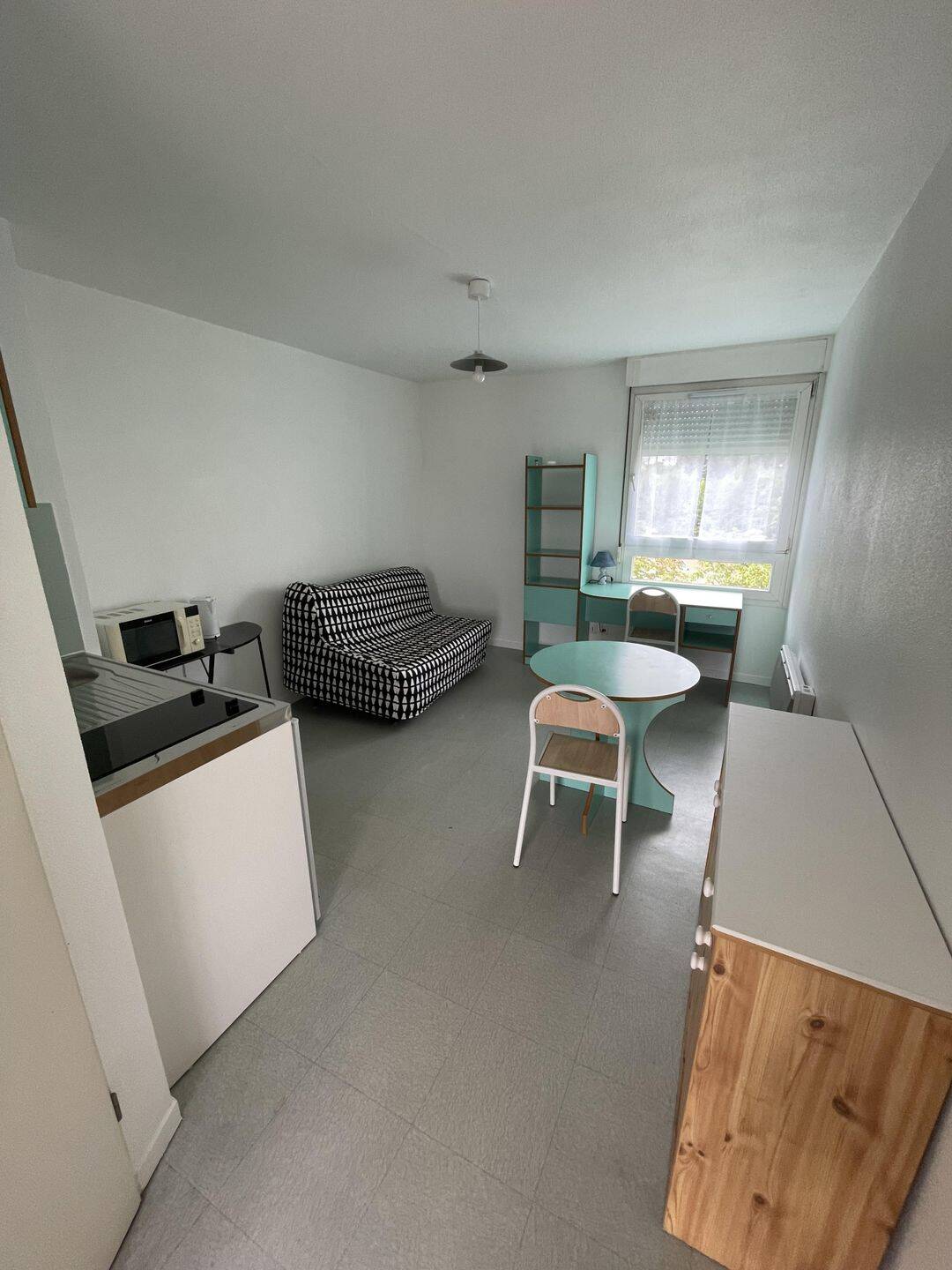 Appartement 1 pièce 20 m² · à Orléans · 20,4 m² · 425 €