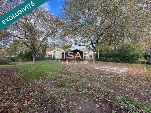 Terrain constructible viabilisé à vendre 160 000 € 2 008 m² de terrain Bas-Pays Montauban 82000