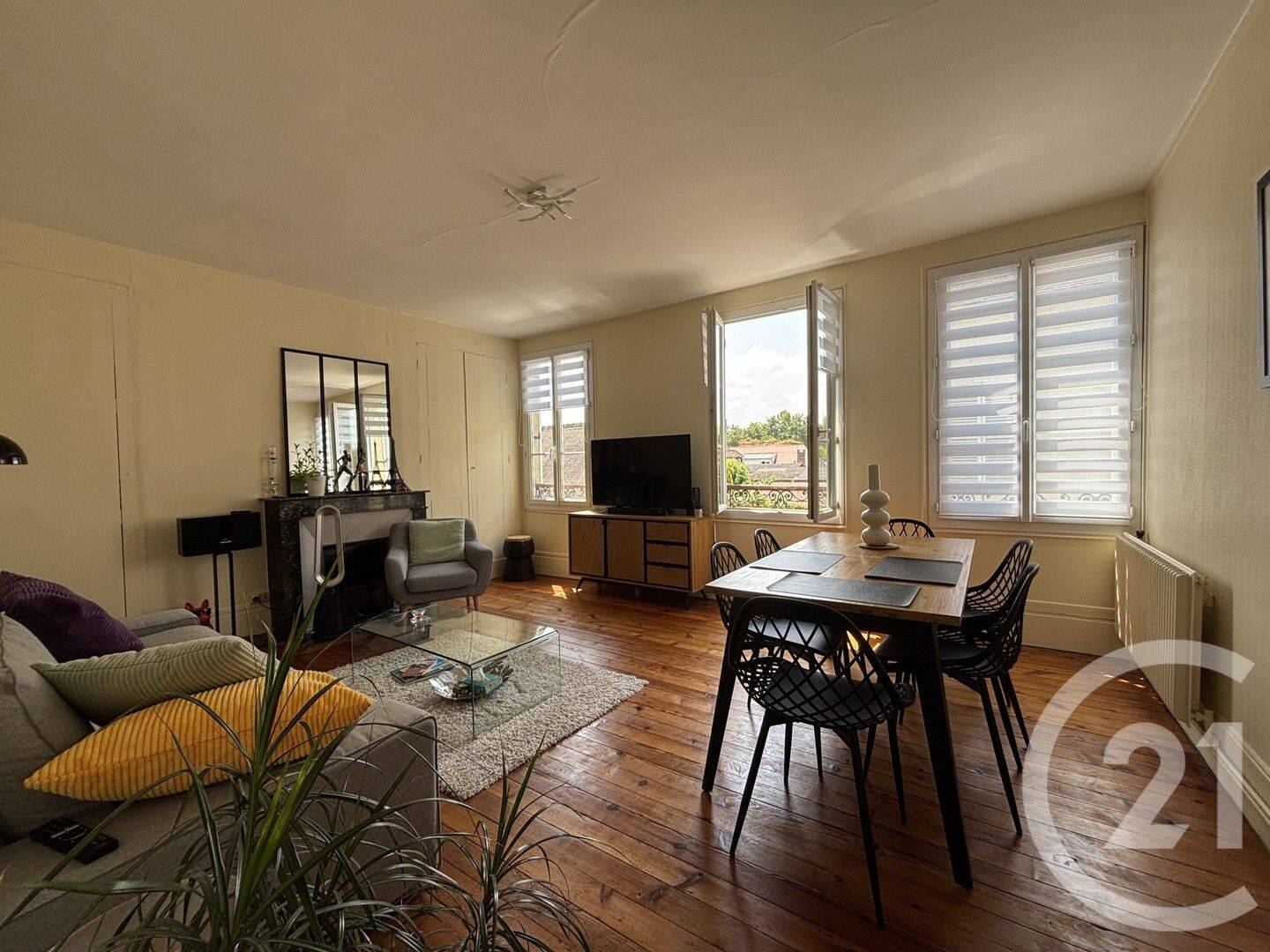 Appartement 2 pièces 54 m² · à Pacy-sur-Eure · 54,2 m² · 606 €
