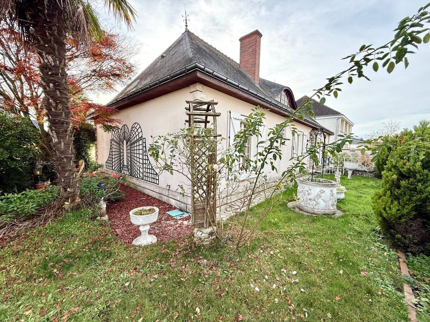 Maison 5 pièces 156 m² · à Tours · 156 m² · 265 000 €