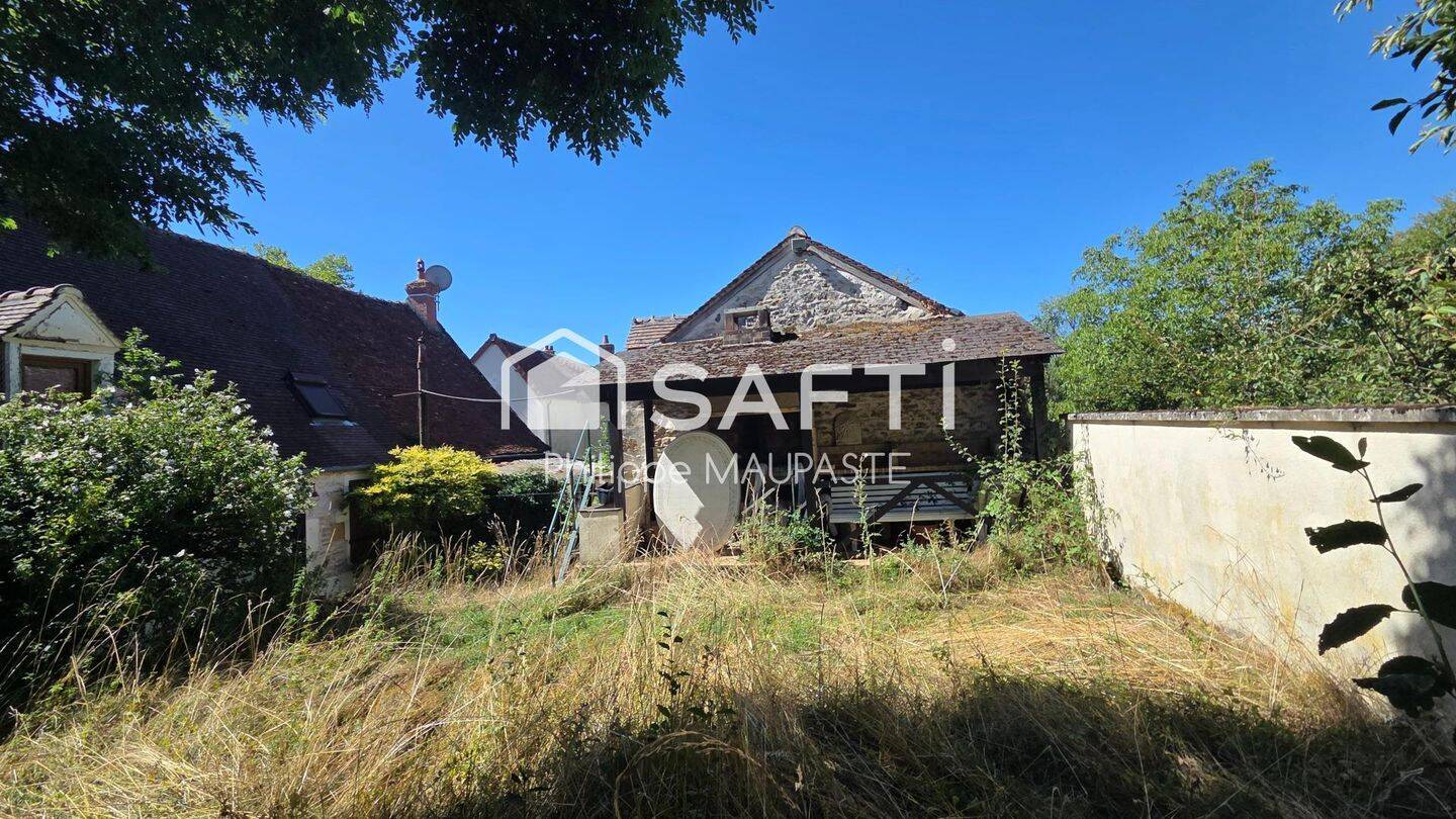 Maison 5 pièces 138 m² · à Châteauneuf-Val-de-Bargis · 138 m² · 88 400 €
