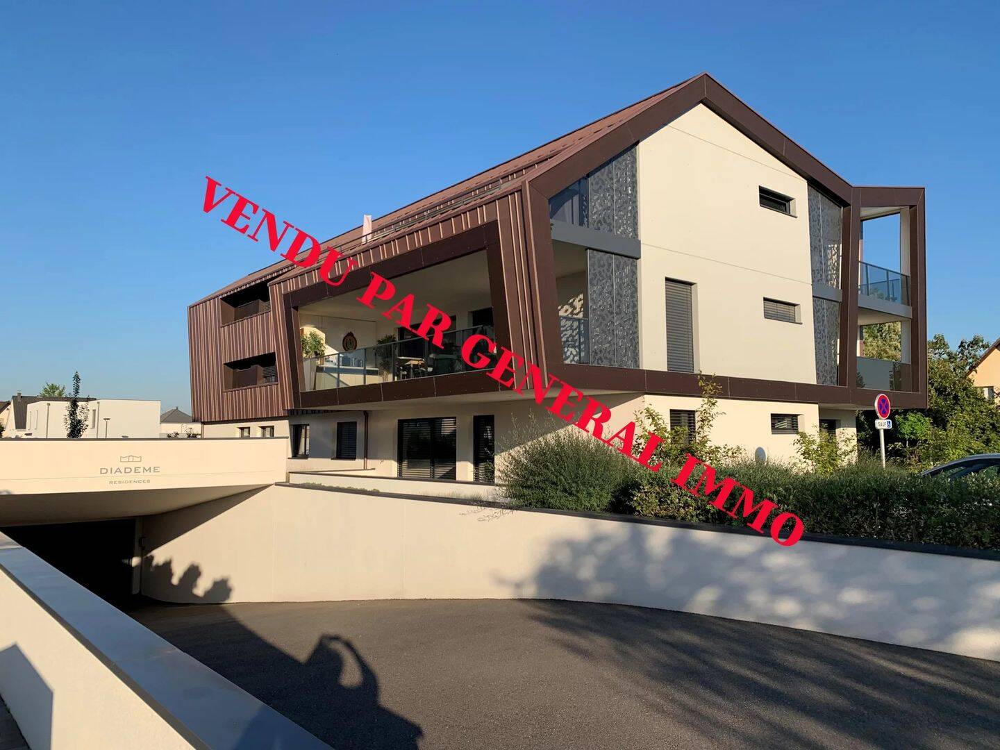 Appartement 3 pièces 85 m² · à Village-Neuf · 84,8 m² · 337 000 €