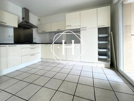 Appartement à louer - Première occupation 924 € 4 pièces 3 chambres 90,5 m² Étage 1/4 Centre-Brou Bourg-en-Bresse 01000