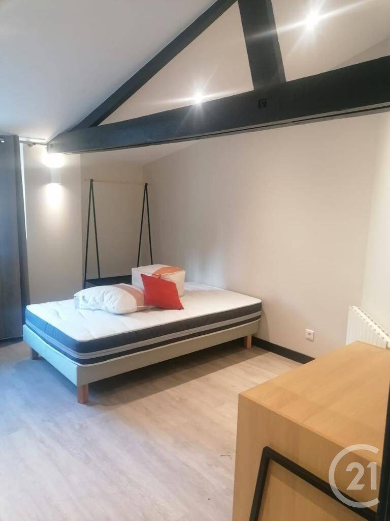 Appartement 1 pièce 16 m² · à Fécamp · 15,7 m² · 410 €