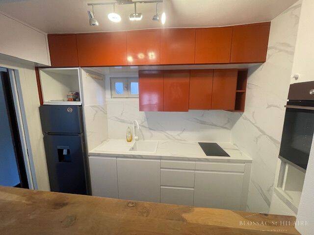 Appartement 3 pièces 82 m² · à Poitiers · 81,9 m² · 850 €