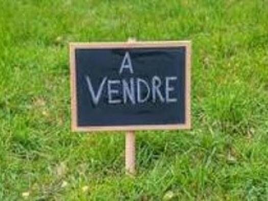 Terrain à vendre 143 000 € 645 m² de terrain Mons-en-Pévèle 59246