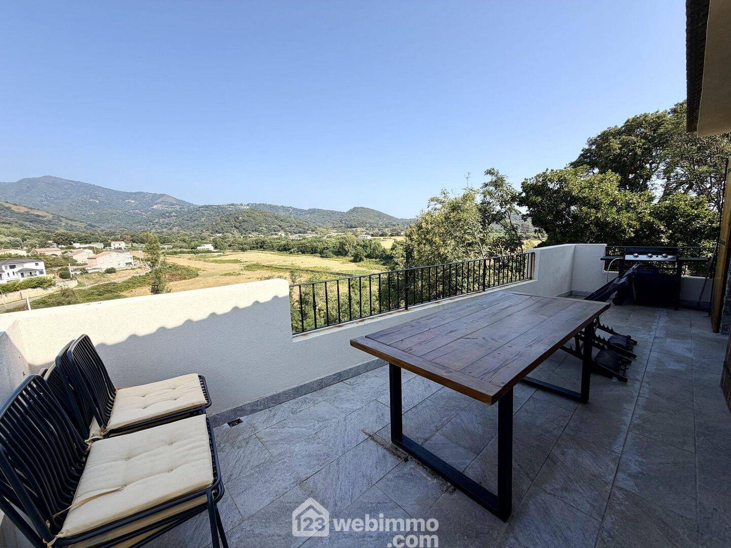 Maison 3 pièces 84 m² · à San-Nicolao · 84 m² · 312 000 €