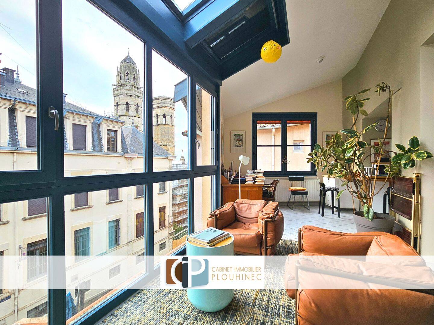 Appartement 7 pièces 190 m² · à Mâcon · 190 m² · 390 000 €