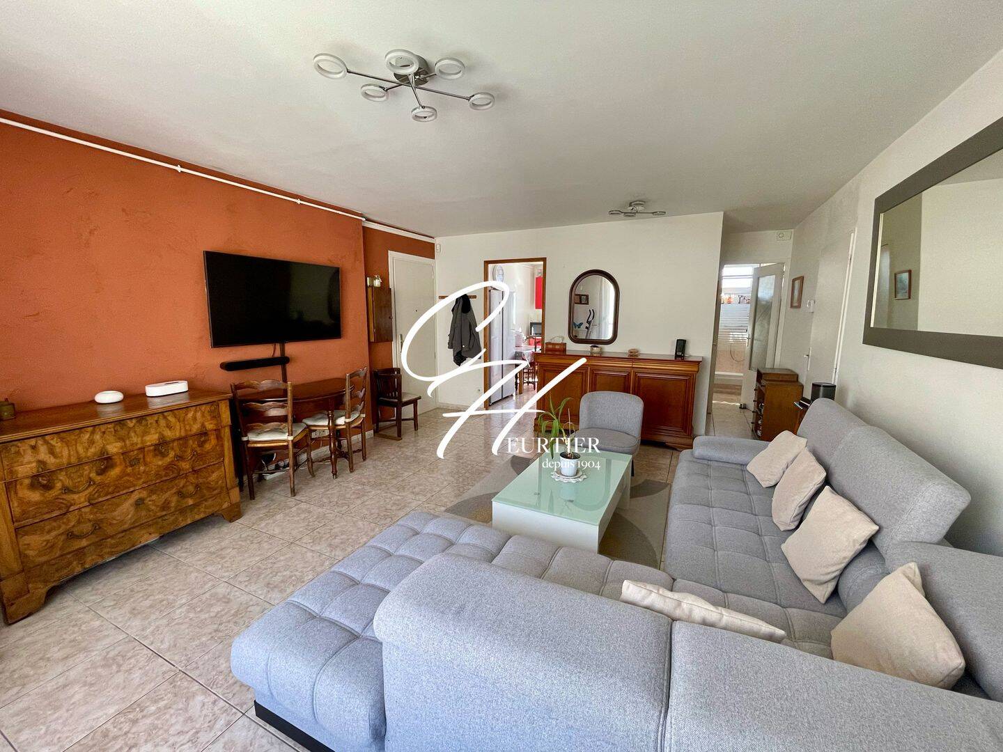 Appartement 3 pièces 66 m² · à Échirolles · 66,2 m² · 89 000 €