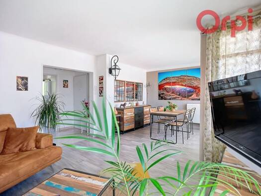 Appartement à vendre 82 000 € 4 pièces 2 chambres 65,9 m² Étage 4/4 Saint Louis Le Pontet 84130