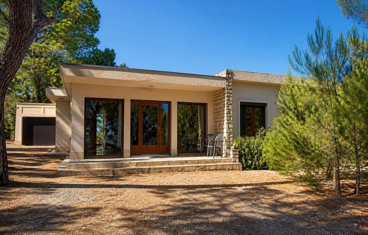 Maison 5 pièces 134 m² · à Bédarrides · 134 m² · 415 000 €