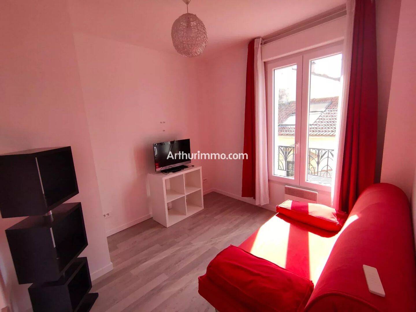 Appartement 2 pièces 26 m² · à Saint-Maur-des-Fossés · 26,3 m² · 980 €