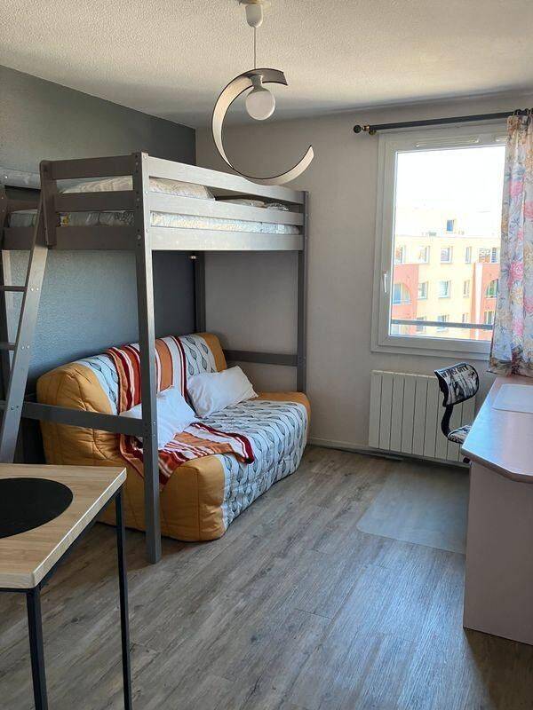 Appartement 1 pièce 19 m² · à Lille · 19 m² · 450 €