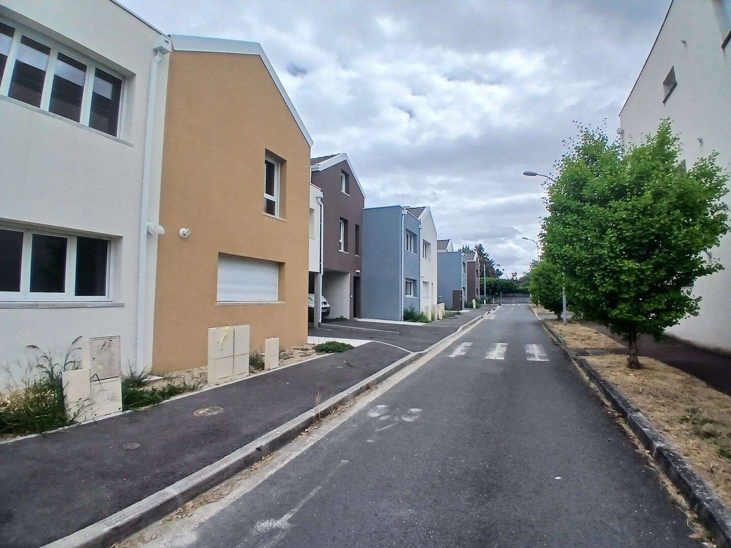 Maison 4 pièces 84 m² · à Eysines · 84,3 m² · 1 002 €