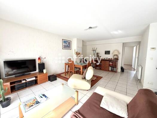 Appartement à vendre 359 000 € 3 pièces 2 chambres 70 m² Étage 2/3 Guéthary 64210