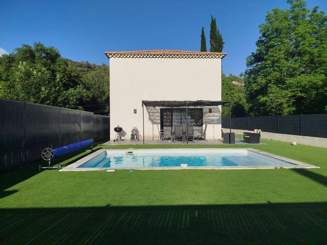 Maison 5 pièces 125 m² · à Barjols · 125 m² · 455 000 €