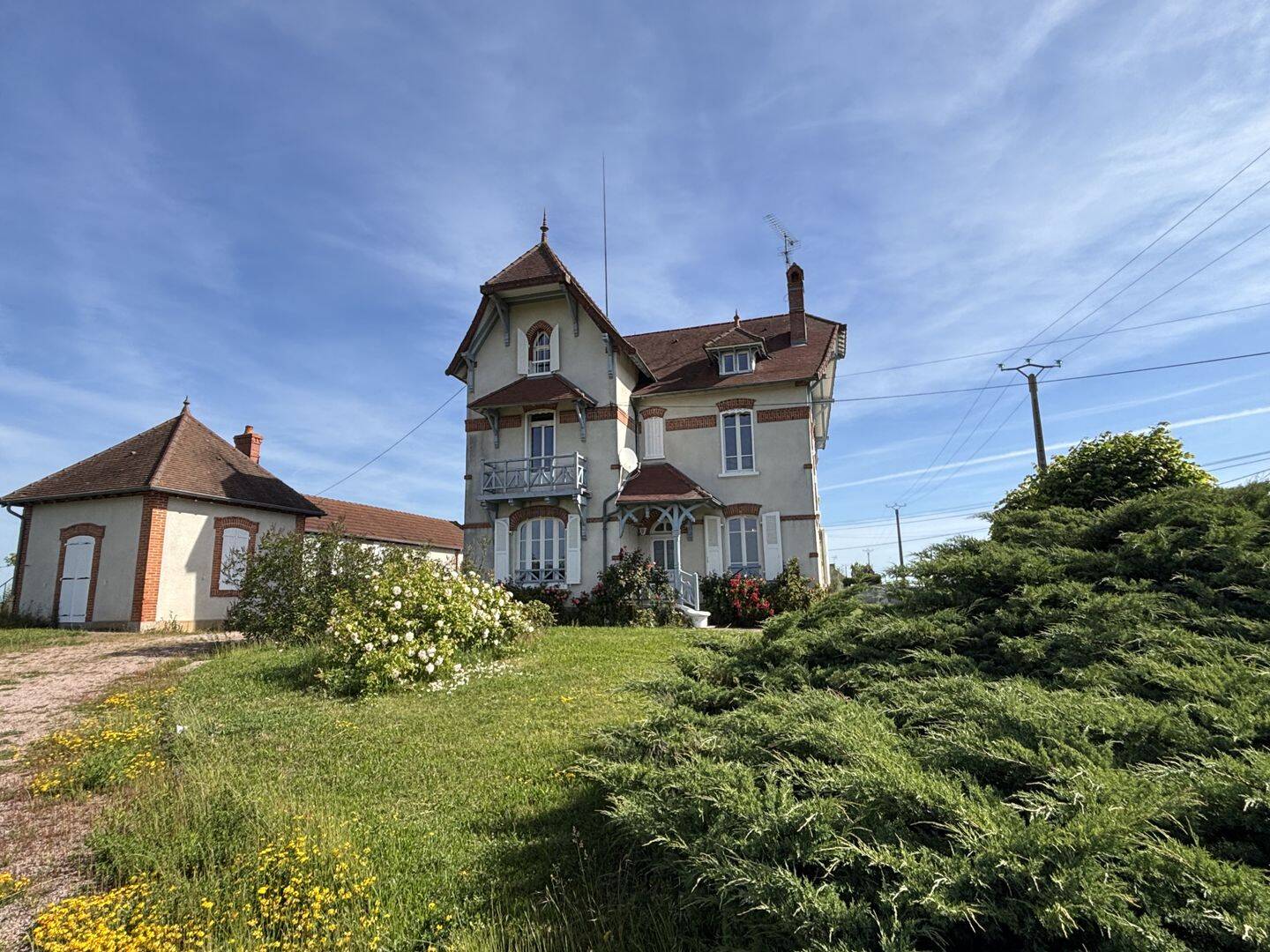 Maison 8 pièces 213 m² · à Paray-le-Monial · 213 m² · 389 000 €