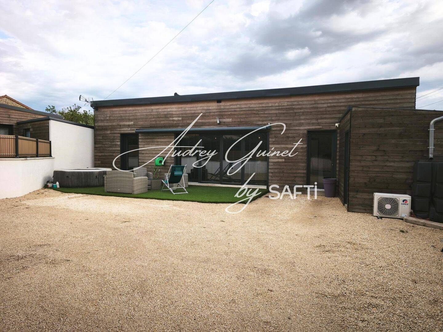 Maison 4 pièces 85 m² · à Neuville-de-Poitou · 85 m² · 980 €/mois