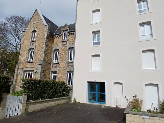 Appartement à vendre 324 900 € 5 pièces 3 chambres 108 m² Étage 2/3 Des Ports Granville 50400